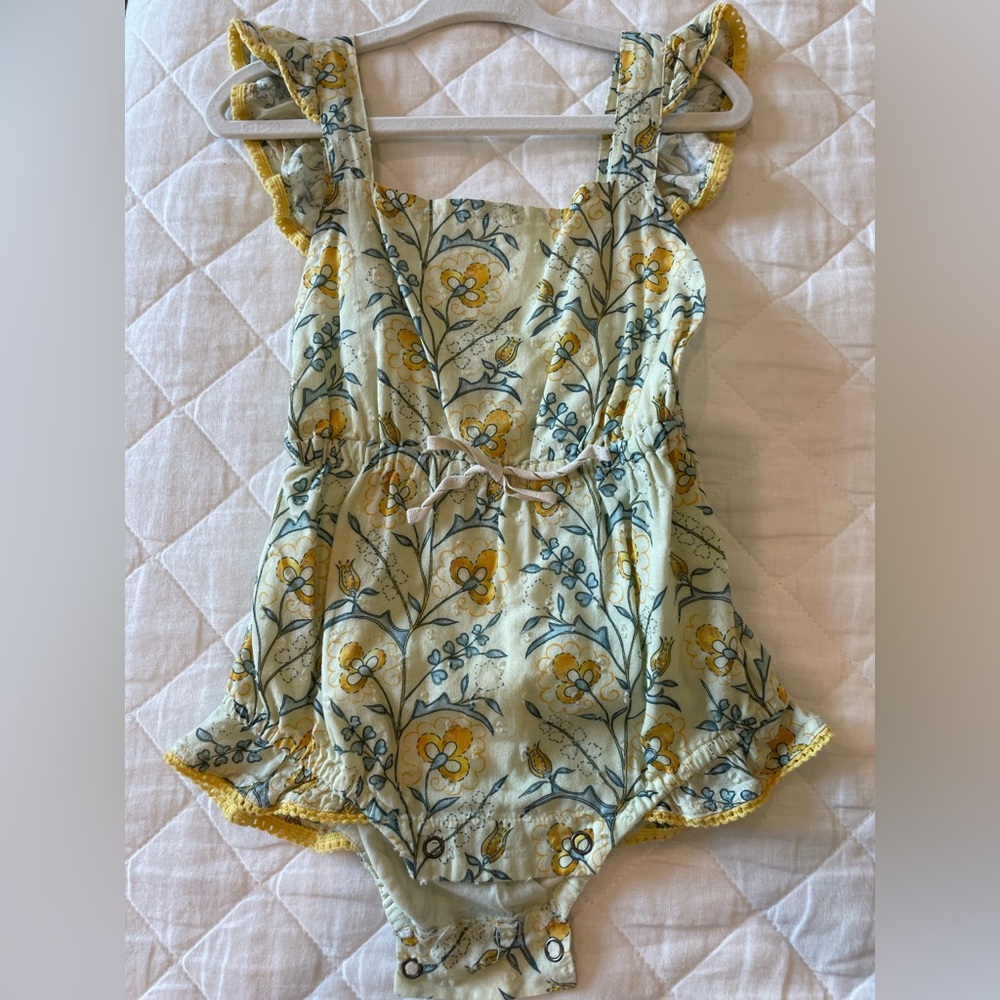 EUC LALi sleeveless romper. Size 12 months.